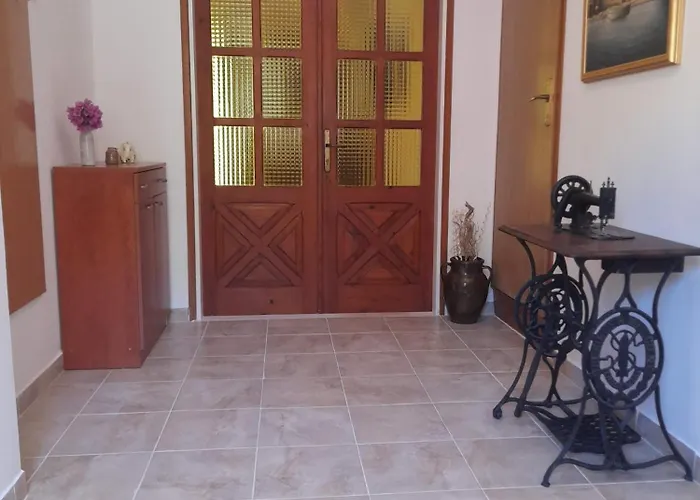 By The Sea Broce, Peljesac - 11282 Daire Ston